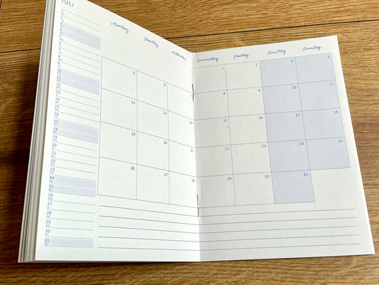 Taschenkalender A6 Monatsplaner (Eine der Guten) blau 2027
