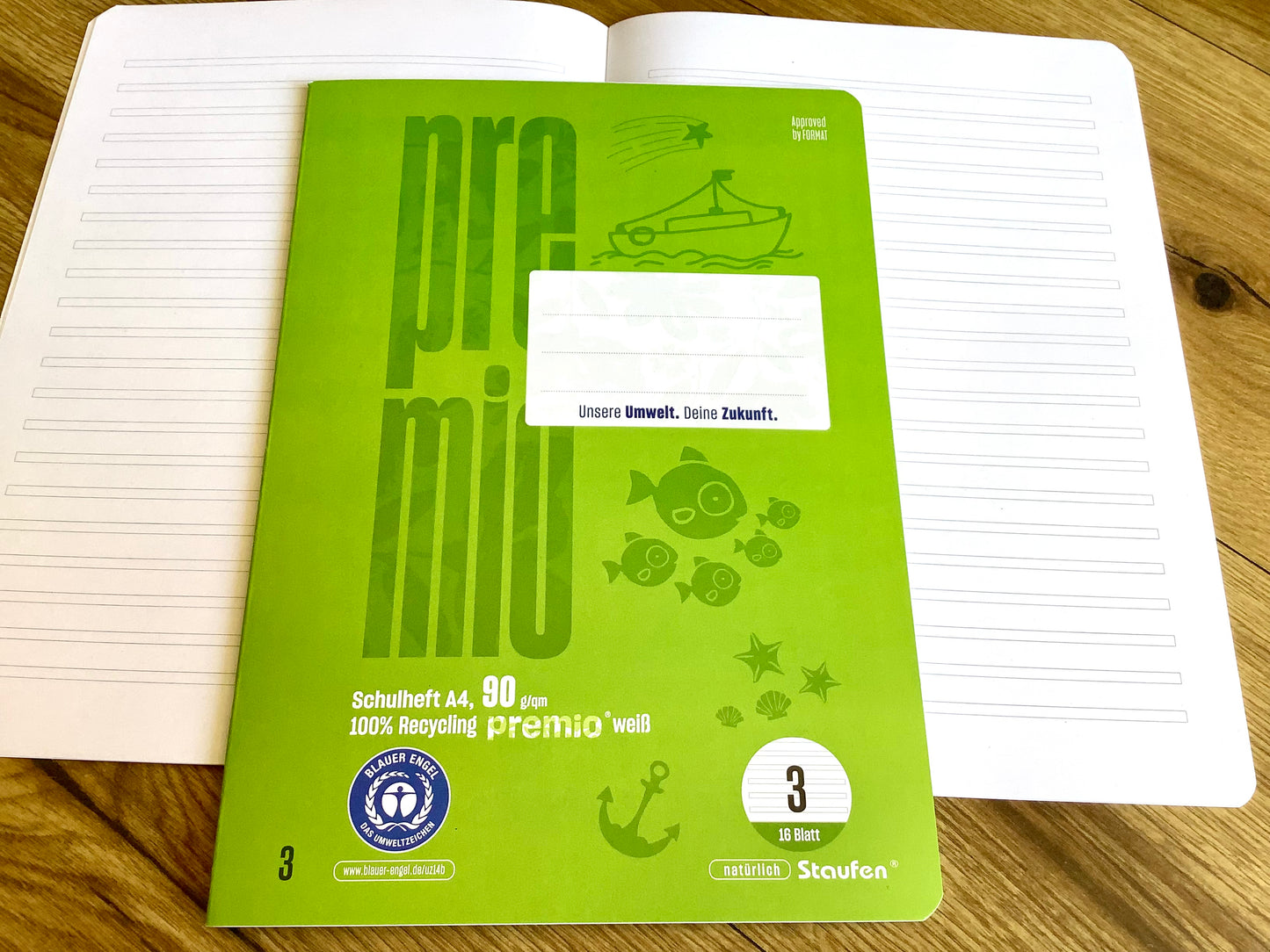 Schulheft A4 Lin.3 Premio 90g/m² - Polly Paper - Umweltfreundliche Schreibwaren