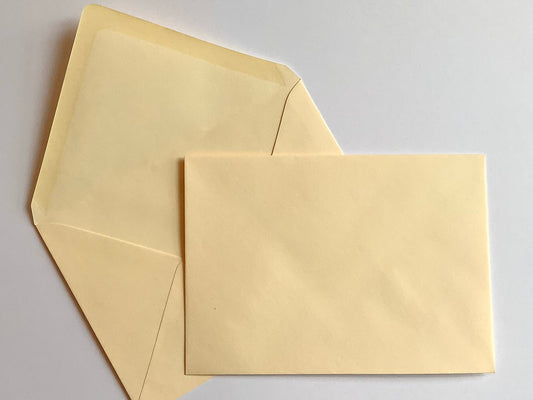 C6-Kuvert cremeweiß Spitzklappe einzeln - Polly Paper - Umweltfreundliche Schreibwaren