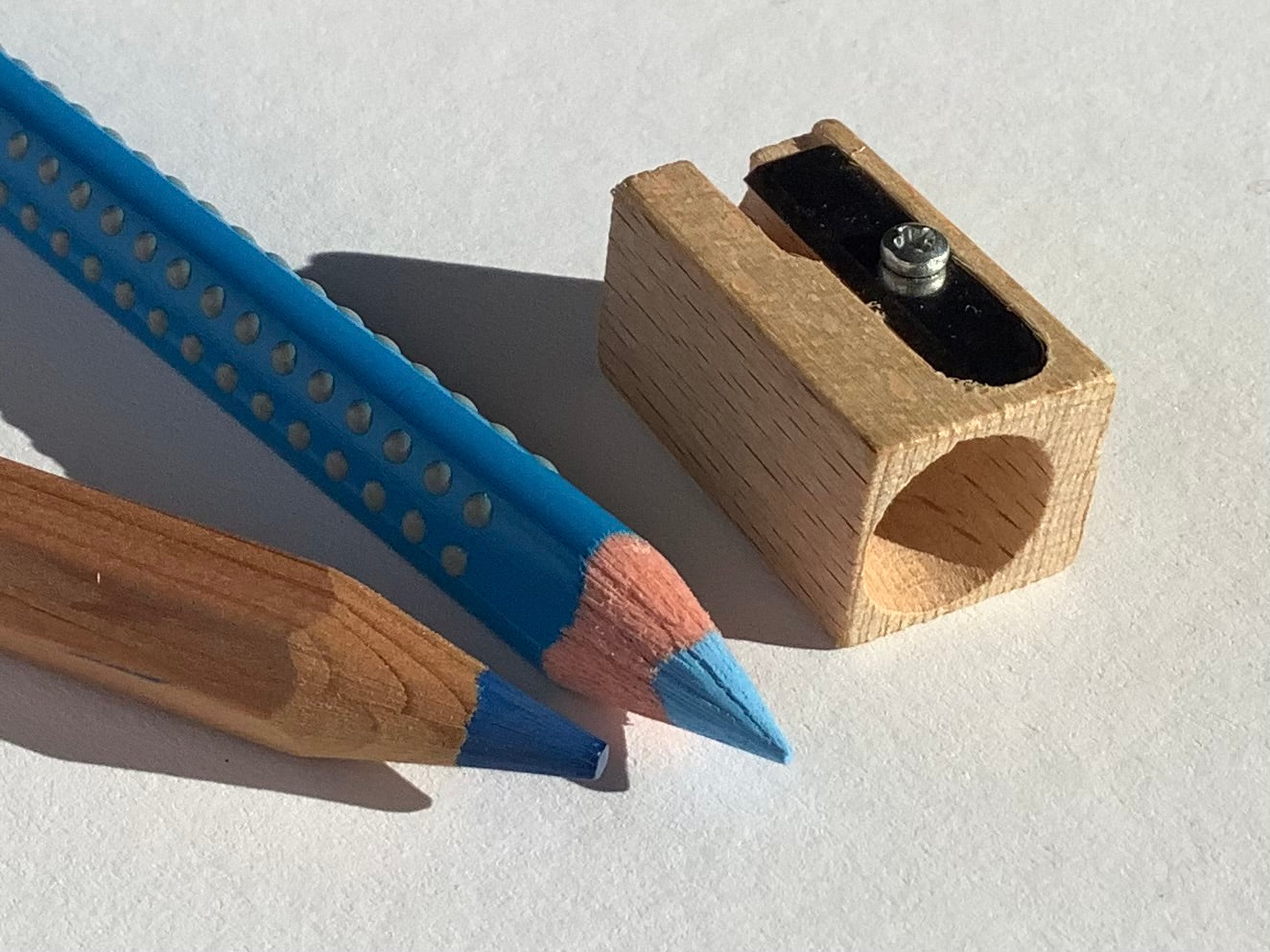 Buntstiftspitzer 11,2mm Buchenholz (f. Wachsstifte) - Polly Paper - Umweltfreundliche Schreibwaren