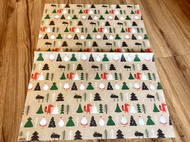 Geschenkpapier Weihnachtswald Fuchs Schneemann Rentier RC