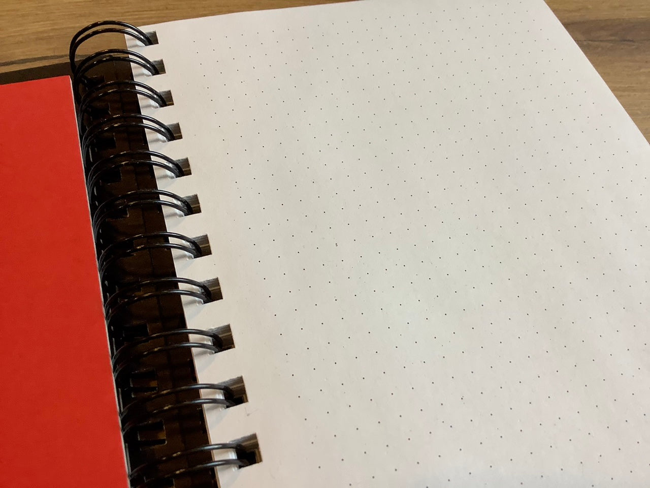 Feldbuch A5 dotted 90Bl 90g/m² - Polly Paper - Umweltfreundliche Schreibwaren