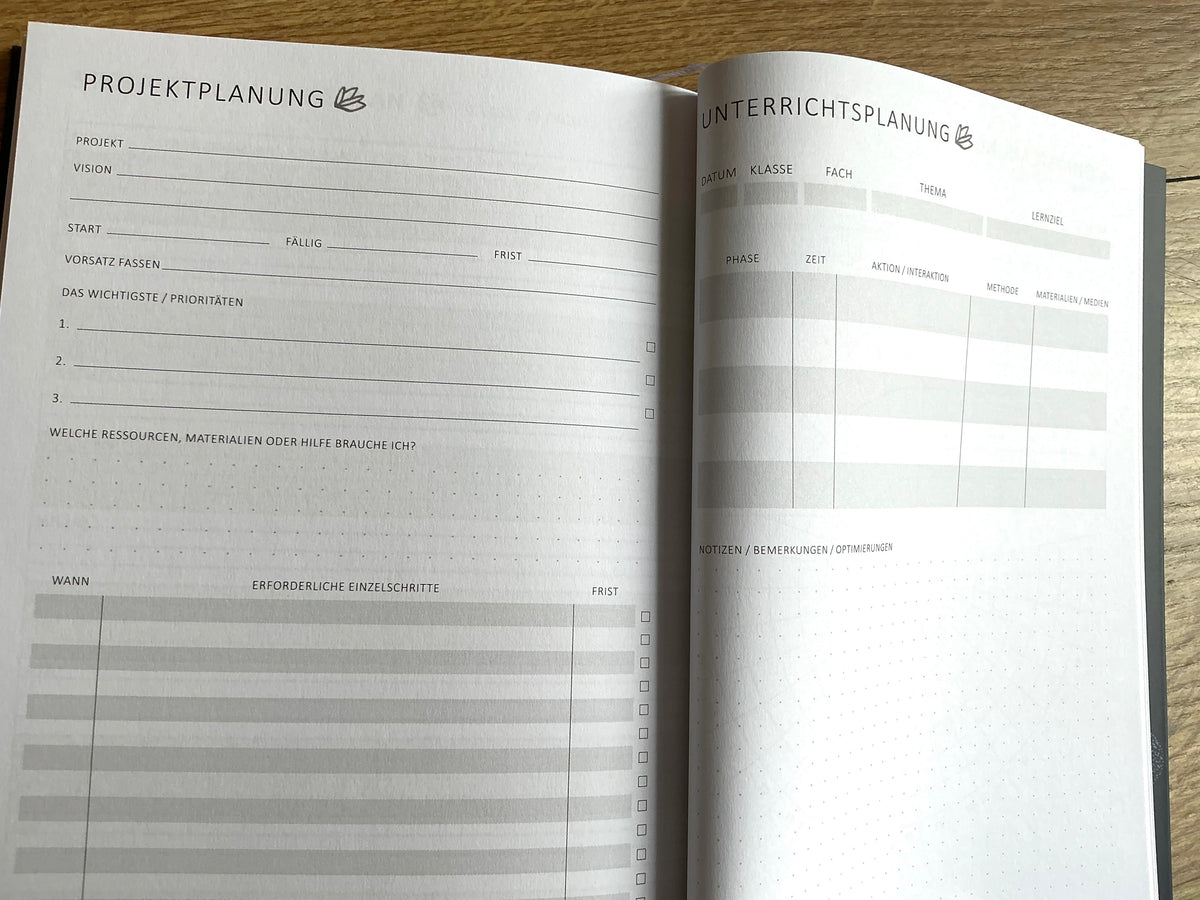 Wochenplaner A5 für Lehrerinnen & Lehrer (Eine der Guten) blau 2027