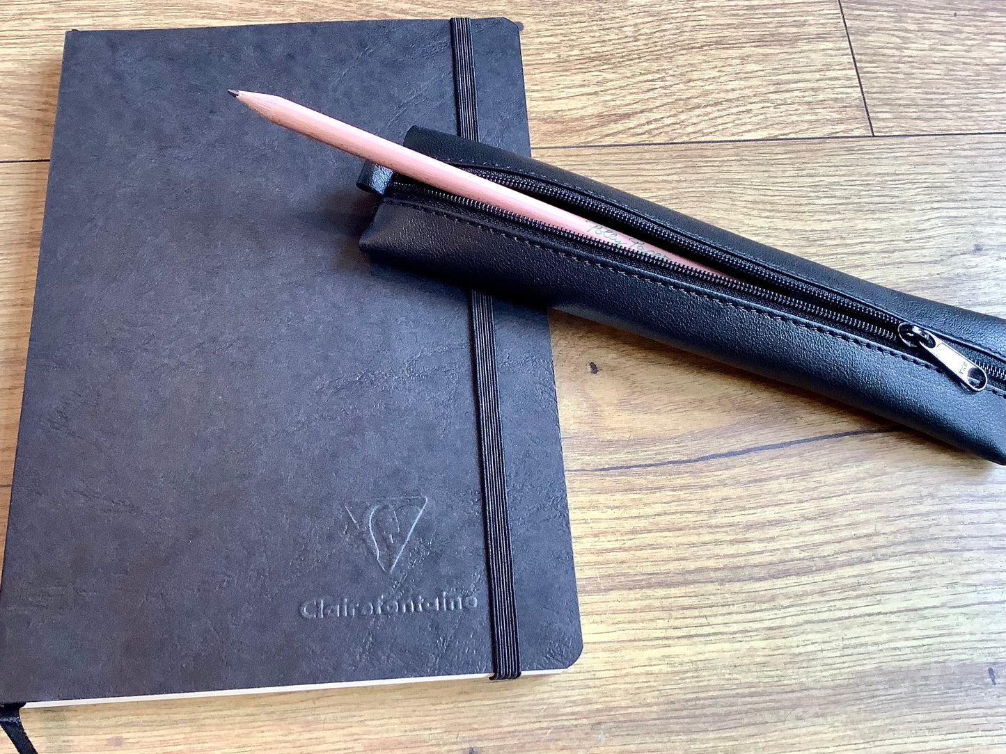 Notizbuch Set mit Federmäppchen A5 90g Clairefontaine MyEssential°