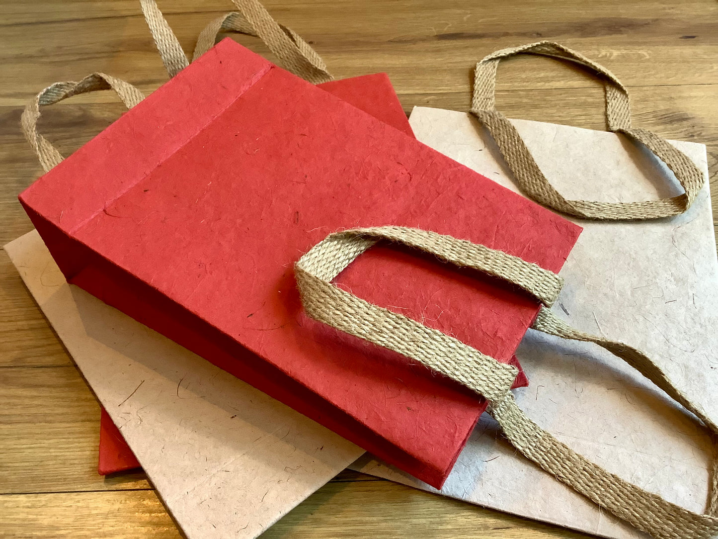 Geschenktasche Jutefaserpapier u. Kokosfaser Sigel°