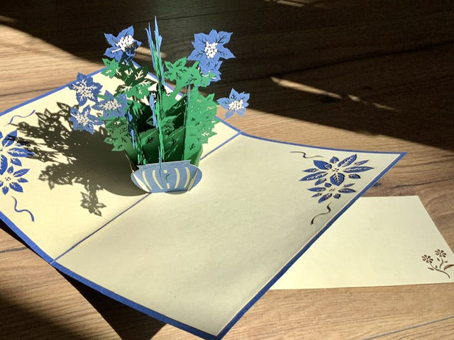 3D-Karte Blaue Blumen - Polly Paper - Umweltfreundliche Schreibwaren
