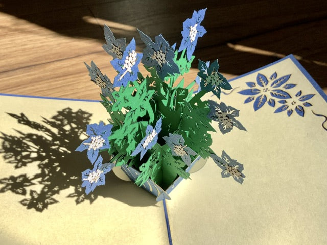 3D-Karte Blaue Blumen - Polly Paper - Umweltfreundliche Schreibwaren