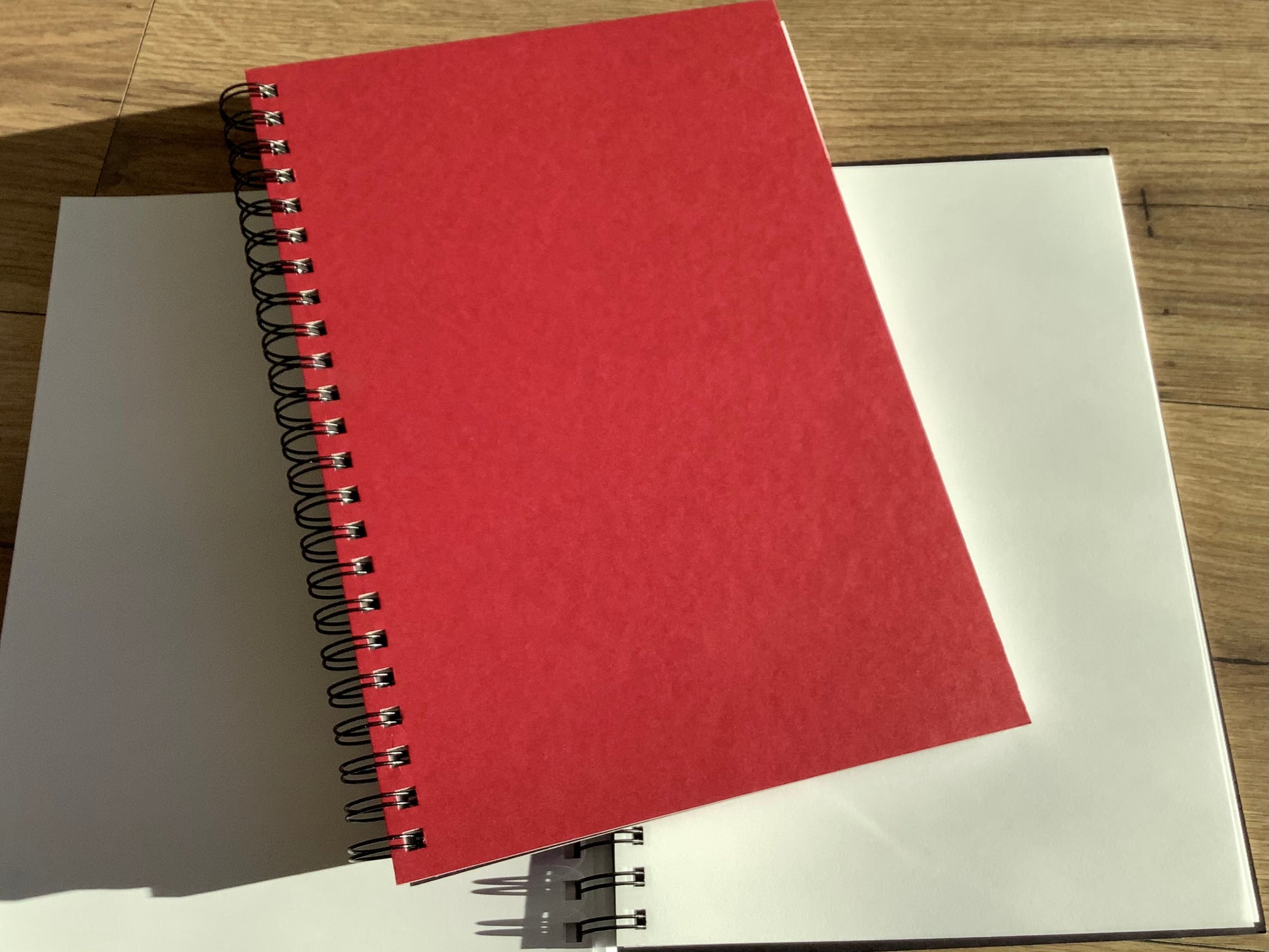 Spiralbuch Feldbuch A4 blanko Skizzenbuch 100g° - Polly Paper - Umweltfreundliche Schreibwaren