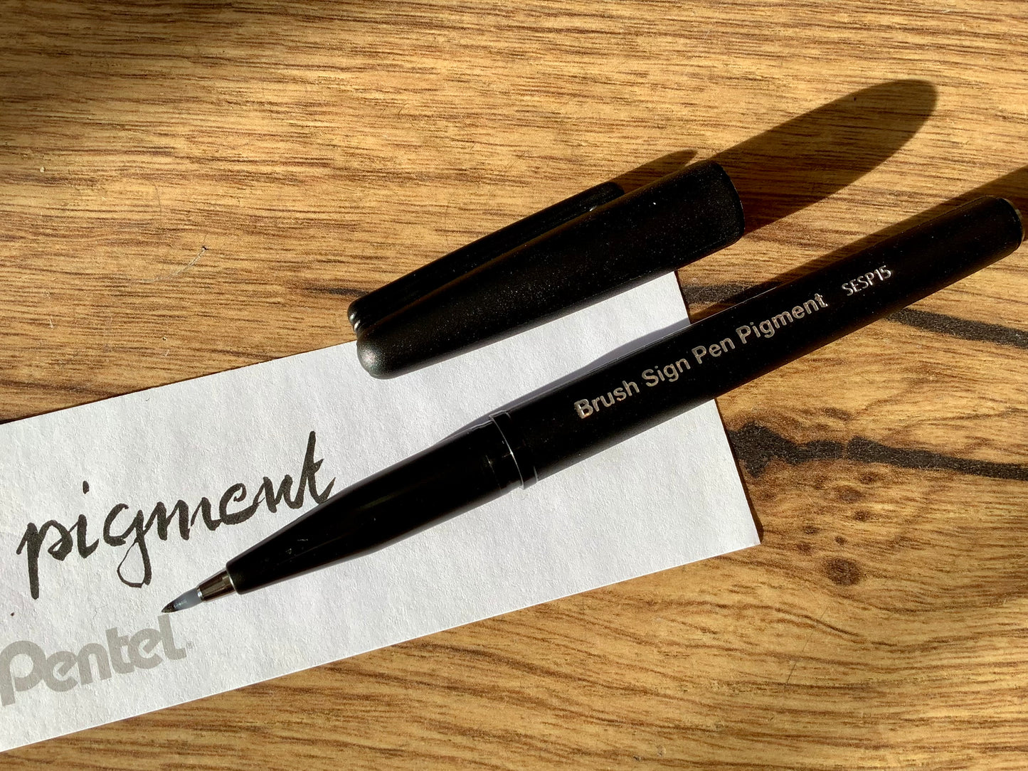 Brush Sign pen Pigment Pentel sw - Polly Paper - Umweltfreundliche Schreibwaren