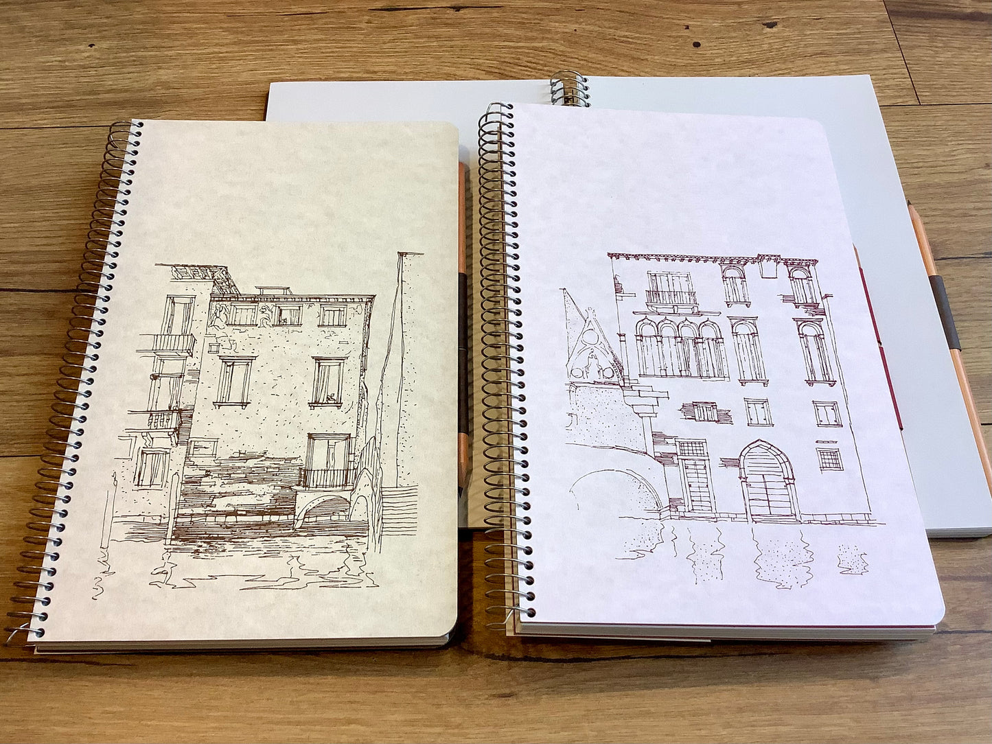 Skizzenbuch Spiralbuch 16x26 cm 100g Venezia Stiftverschluss Arbos - Polly Paper - Umweltfreundliche Schreibwaren