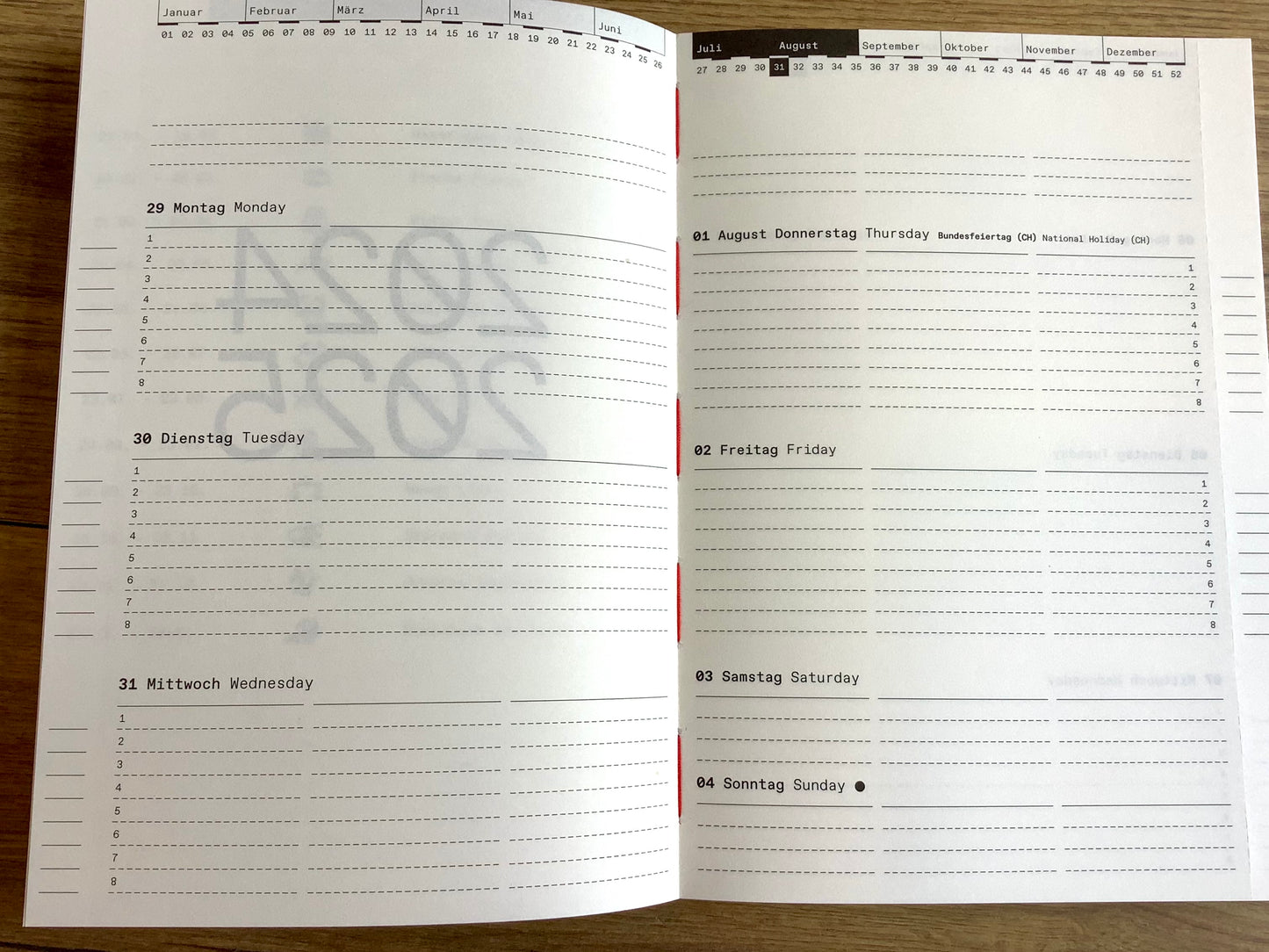 Lehrer*innenkalender ROTERFADEN°