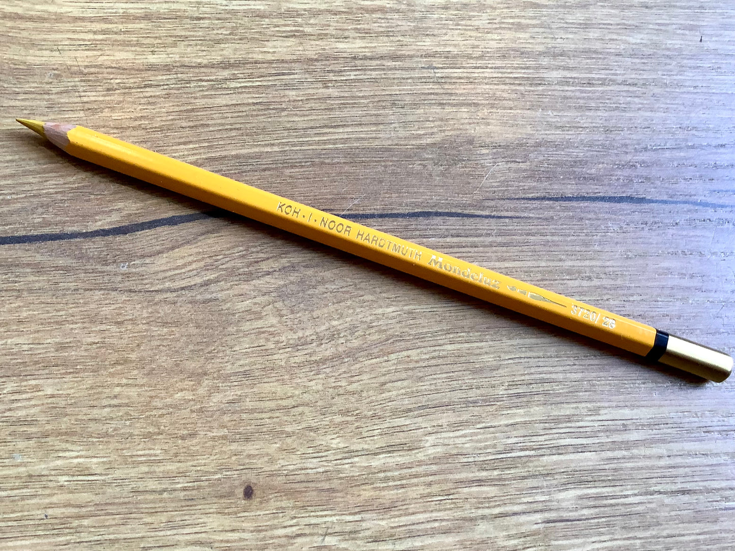 Aquarell-Farbstift gold 28 Mondeluz KOH-I-NOOR