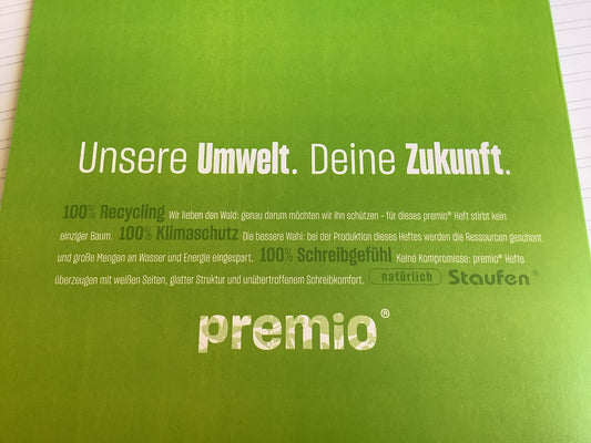 Schulheft A4  Lin.3 Premio 90g/m² - Polly Paper - Umweltfreundliche Schreibwaren