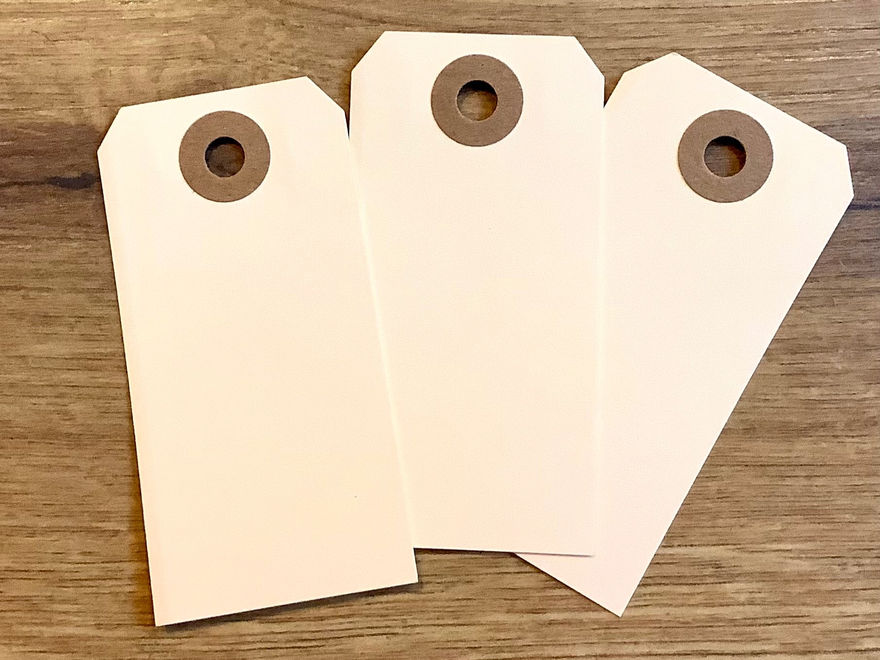 Geschenkanhänger Hängeetiketten Papier-tags Öse 4x8 - Polly Paper - Umweltfreundliche Schreibwaren