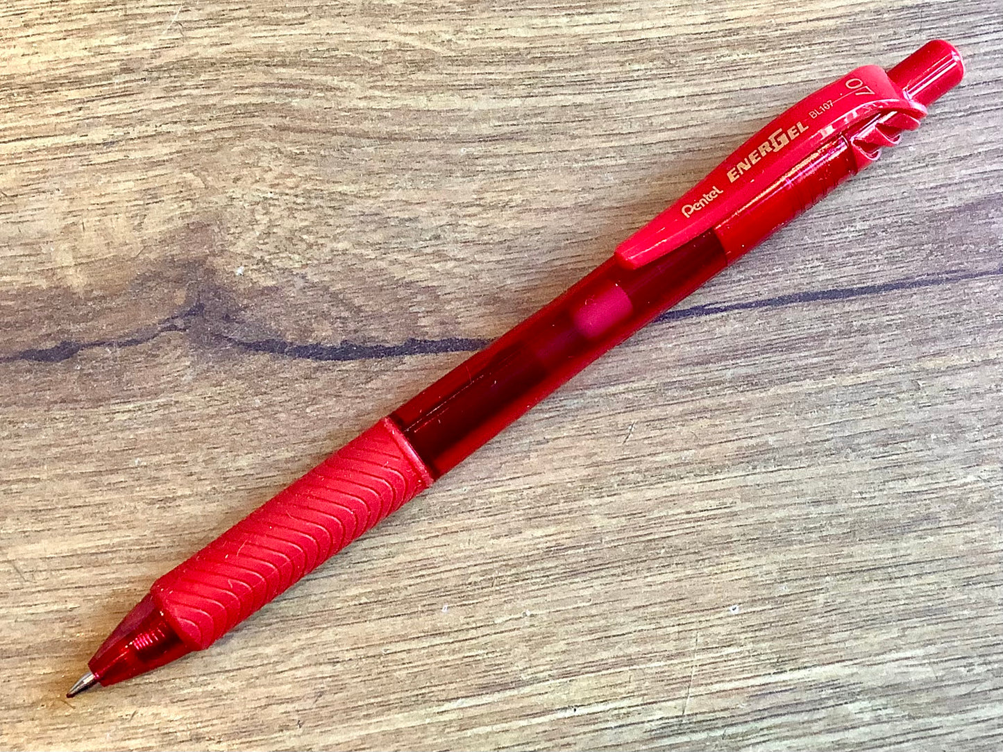 Gelschreiber EnerGel-X 0.7 Pentel BL107 84% recycelt - Polly Paper - Umweltfreundliche Schreibwaren