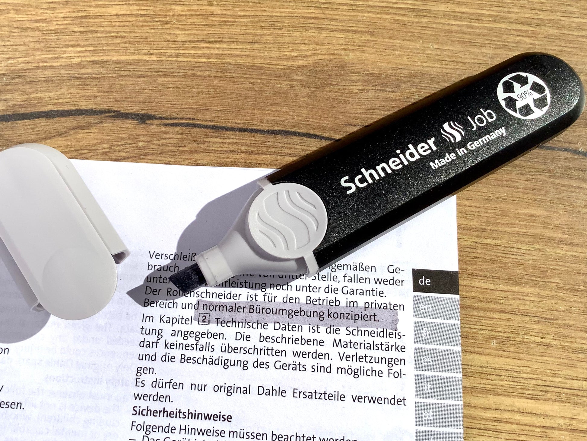 Textmarker "Job" 90% recycelt refillable° - Polly Paper - Umweltfreundliche Schreibwaren