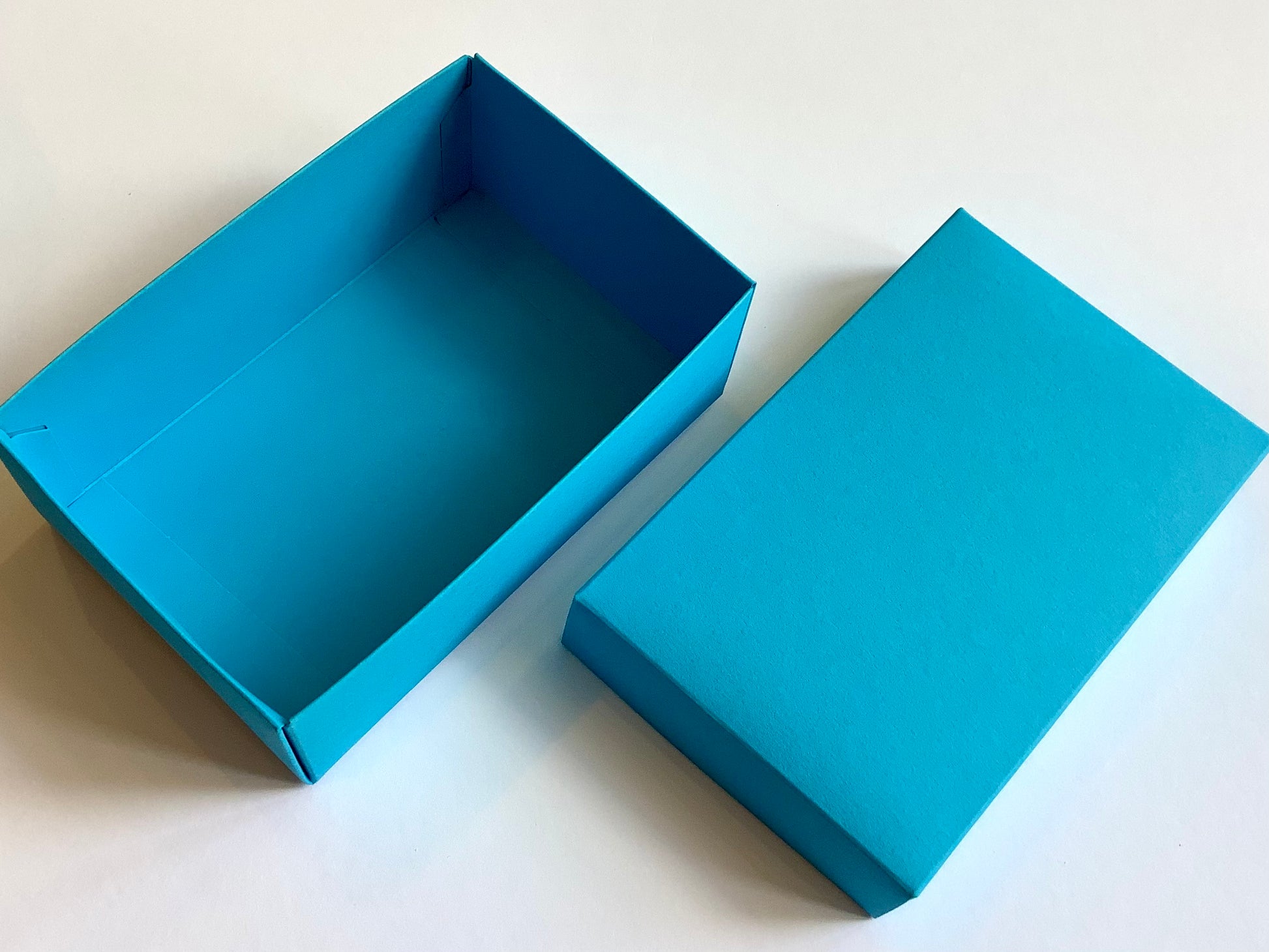 Buntbox M (17x11cm) Geschenkschachtel° - Polly Paper - Umweltfreundliche Schreibwaren