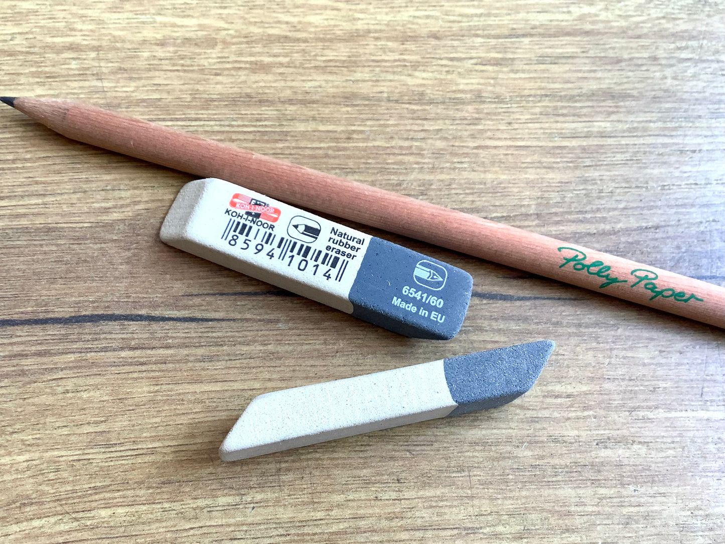 Radierer grau-weiß KOH-I-NOOR 1,3x5cm - Polly Paper - Umweltfreundliche Schreibwaren