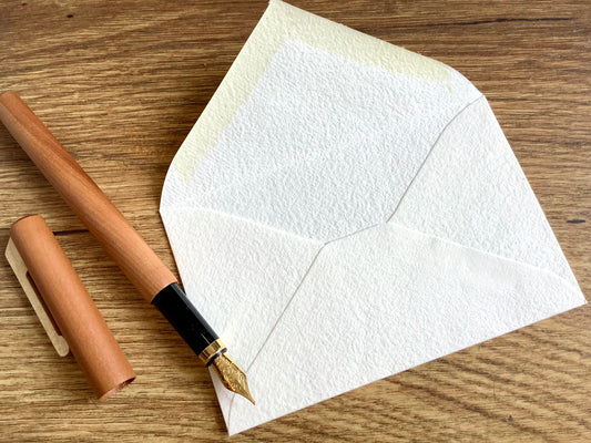 Mini-Briefumschlag handgeschoepft