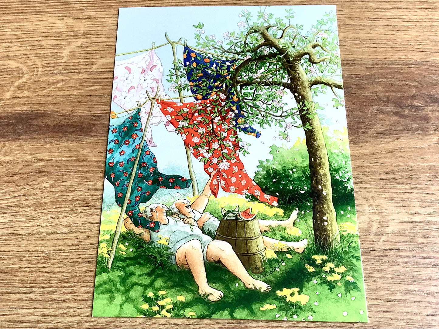 Postkarte Löök Frauen im Gras