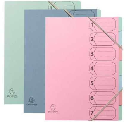 Ordnungsmappe in 3 Pastellfarben, rosa, hellgrün und hellblau. 7 Fächer mit farbigen Reitern. Eckspanner-Verschluss.
Erhältlich bei Polly Paper - Bürobedarf in Berlin-Mitte