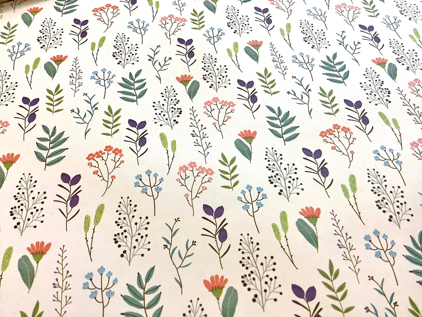 Geschenkpapier Natura Blumen 50x70 Recyclingp. - Polly Paper - Umweltfreundliche Schreibwaren
