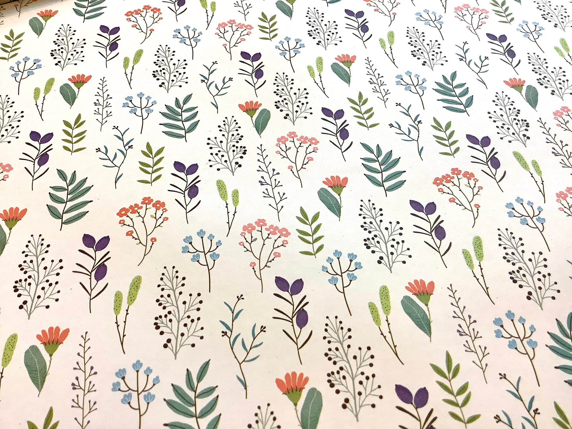 Geschenkpapier Natura Blumen 50x70 Recyclingp. - Polly Paper - Umweltfreundliche Schreibwaren