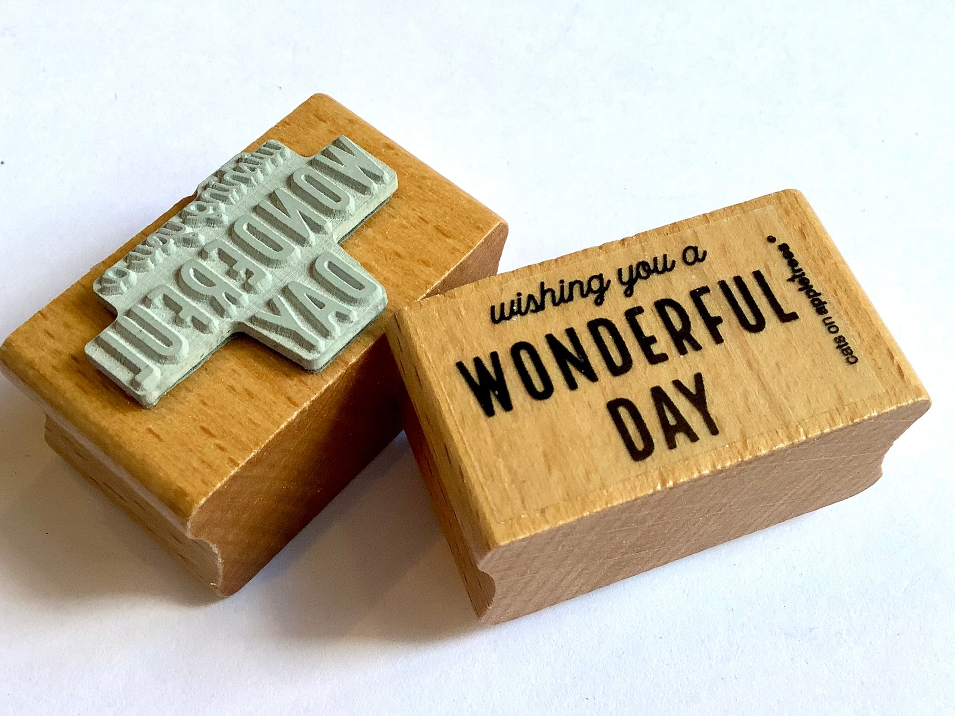 holzstempel Text wonderful day