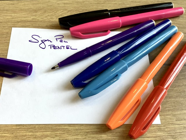 Sign Pen S520 83 % recycled Pentel° - Polly Paper - Umweltfreundliche Schreibwaren