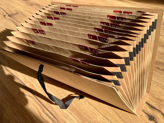 Fächermappe A4 38x25cm braun (Schwartz Recycled) - Polly Paper - Umweltfreundliche Schreibwaren