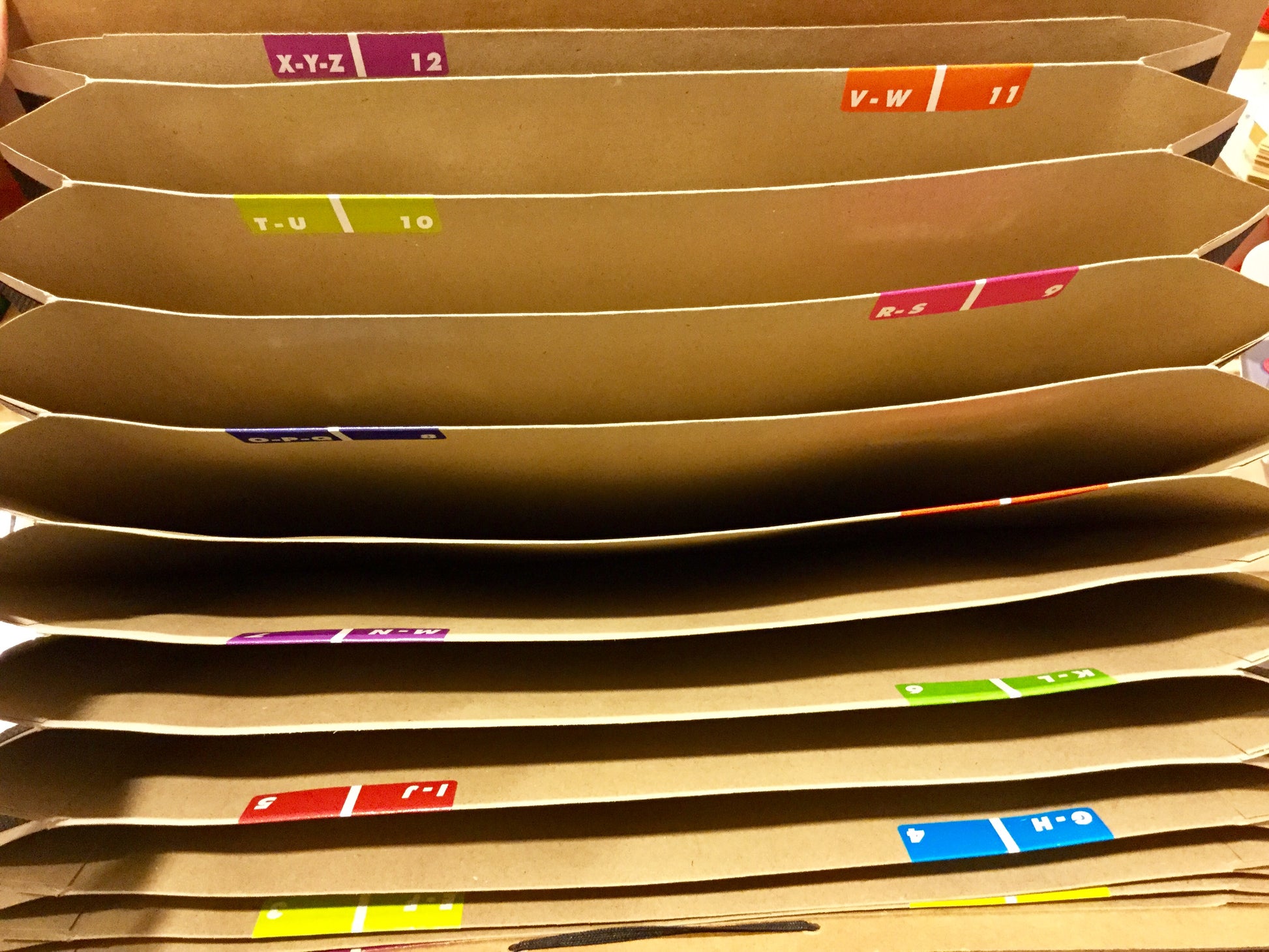 Fächermappe A4 kraft Eckspanner "Schwartz Recycled" - Polly Paper - Umweltfreundliche Schreibwaren