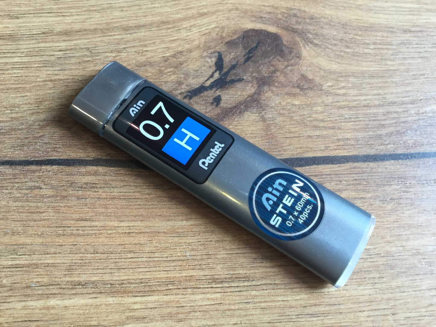 Feinminen 0,7mm 40 Pentel Hi-Polymer Ain Stein° - Polly Paper - Umweltfreundliche Schreibwaren