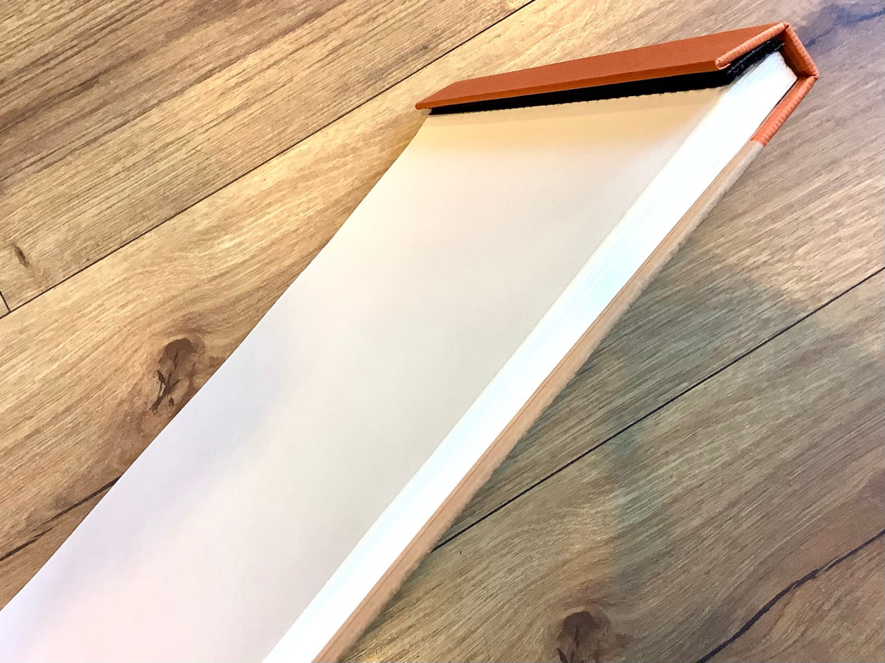 Skizzenblock A4 120g nachfüllbar Schwartz°