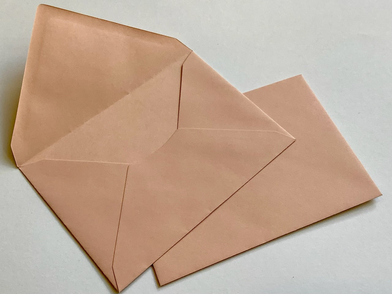 Briefumschlag C6 Spitzklappe (Togethery)° - Polly Paper - Umweltfreundliche Schreibwaren