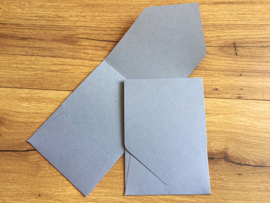 Pocket-Kuvert denim 240g Rössler 12x17cm - Polly Paper - Umweltfreundliche Schreibwaren