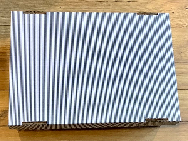 10 Plempelkisten 40x28x16 Papiertiger blauweiß