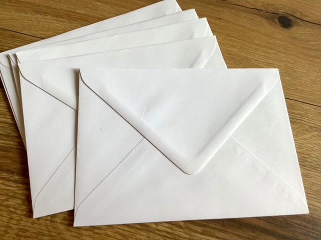 B6 weiß Kuvert 125x175 Spitzklappe nk 100g° - Polly Paper - Umweltfreundliche Schreibwaren