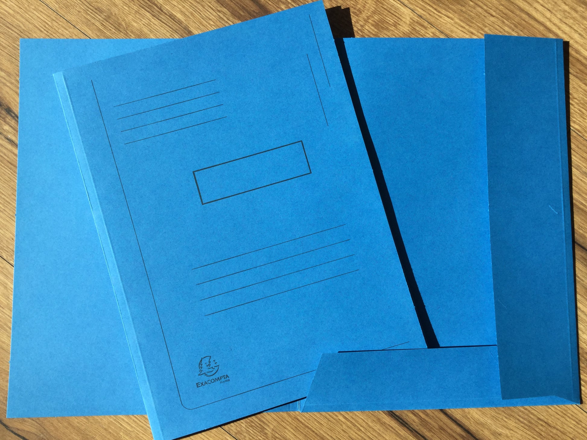 Blaue Einschlagmappe von Exacompta mit 2 Innenflügen