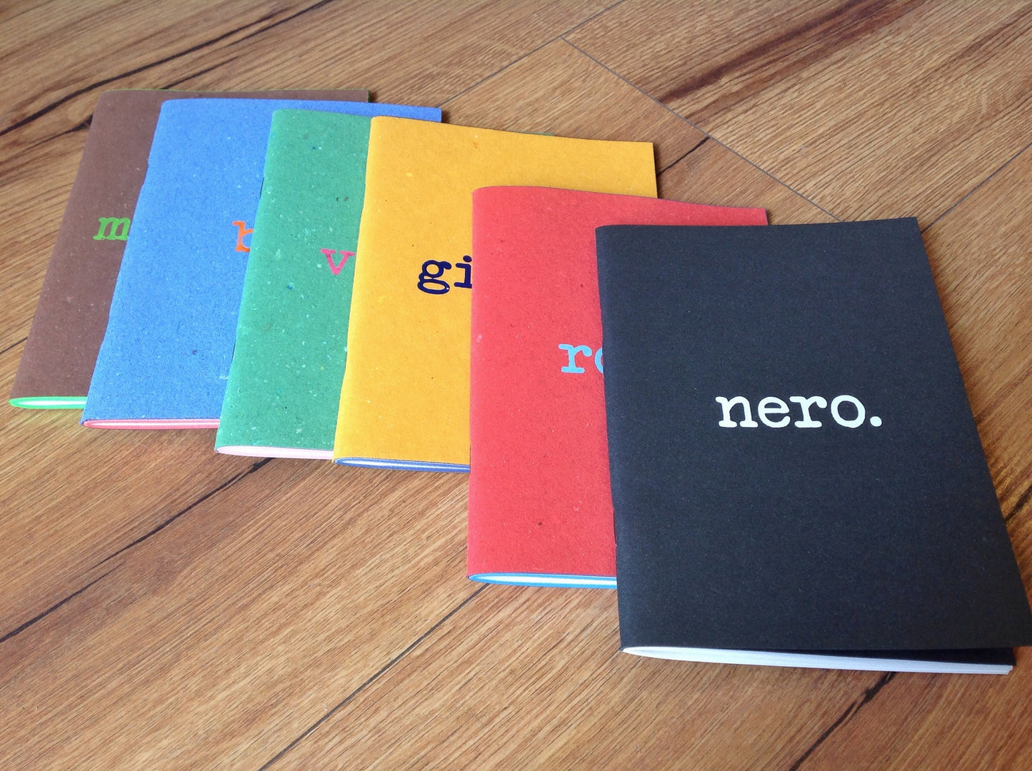 Notizheft „Kroma“ 12x17 Colori blanko (arbos) - Polly Paper - Umweltfreundliche Schreibwaren