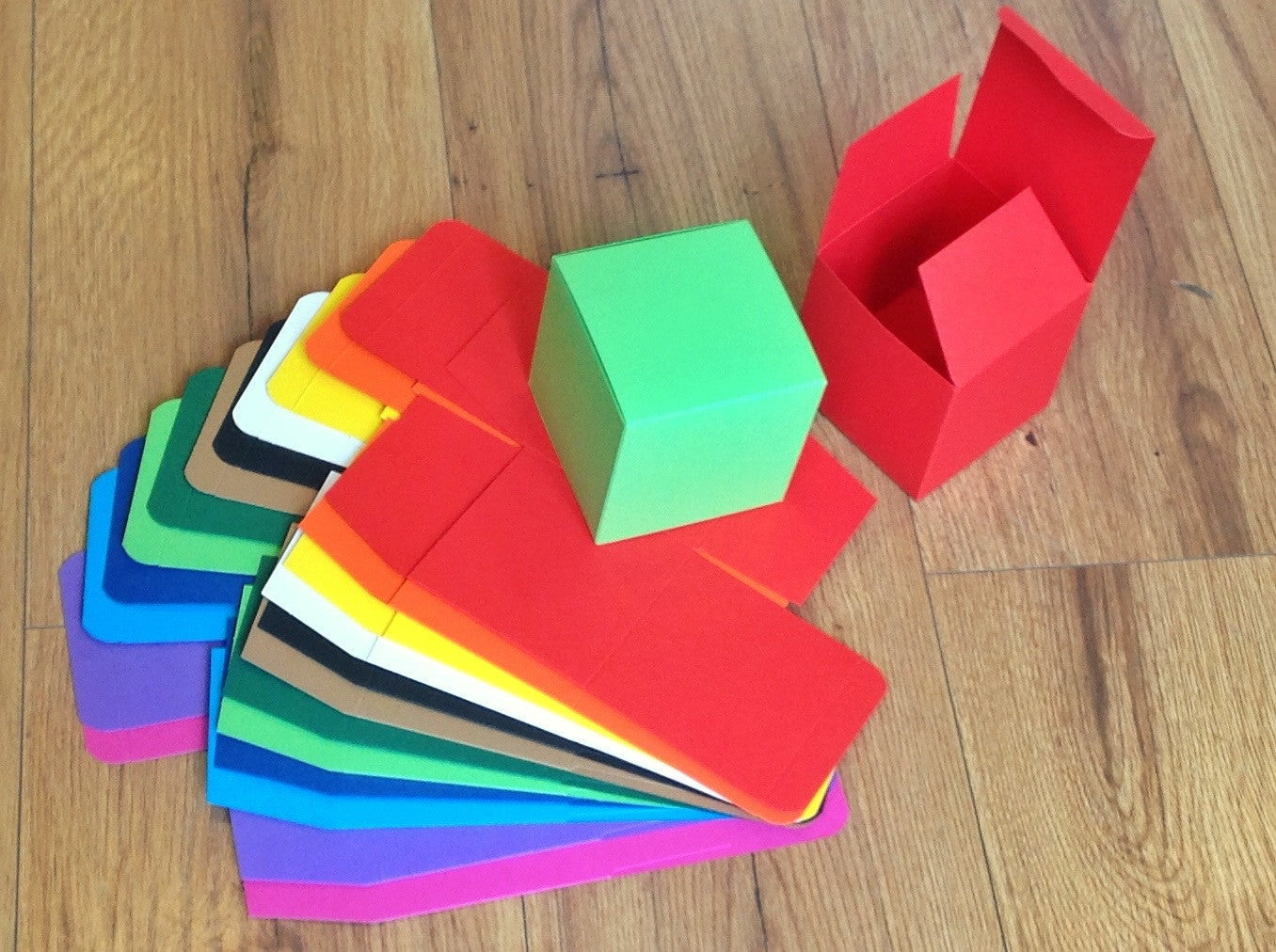 Buntbox Würfel Cube M (9x9x9cm)°