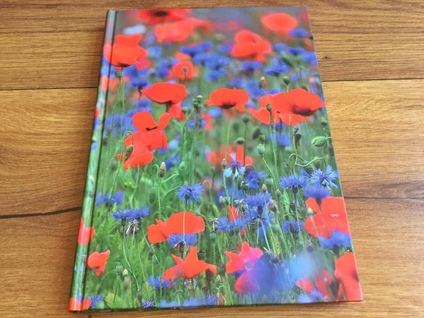 Hardcover A5 blanko Mohn Kornblumen 100g-Recyclingpapier
