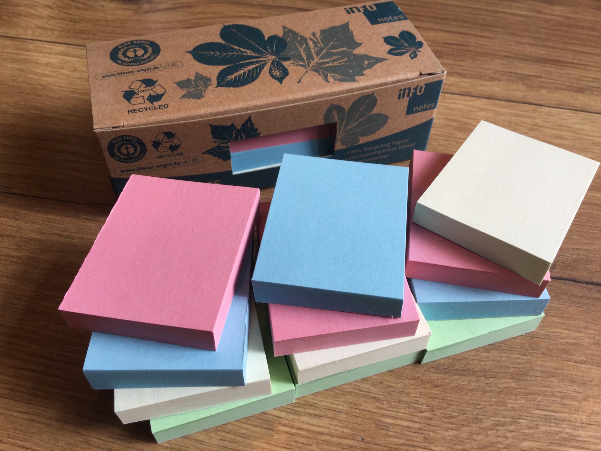 Haftnotizen 4x5cm 12 Blöcke 4 Farben - Polly Paper - Umweltfreundliche Schreibwaren