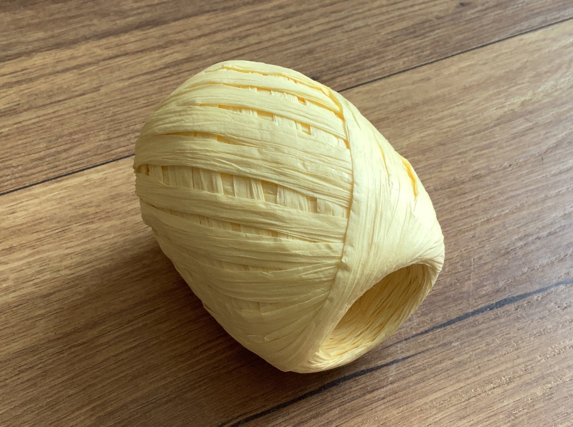 Geschenkband Paper Raffia 23m° - Polly Paper - Umweltfreundliche Schreibwaren